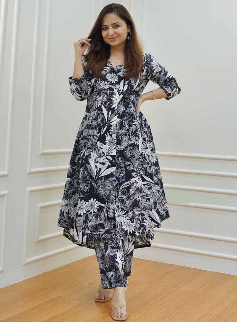 Floral Printed Cotton Kurta Set for Women-Black