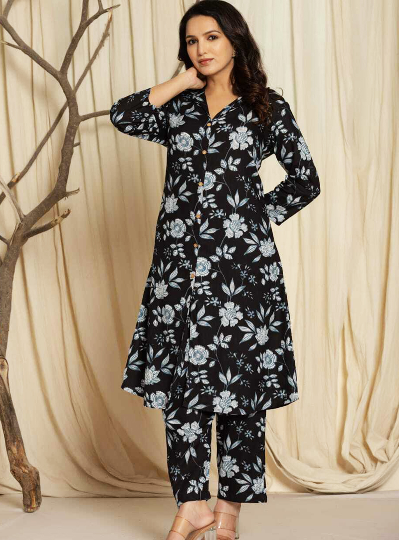 Floral Printed Cotton Kurta Set for Women-Black